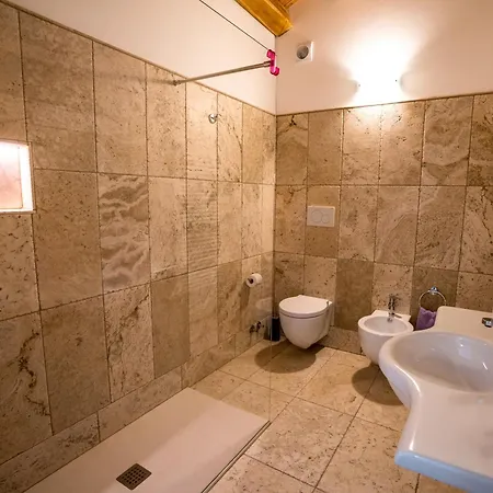 Bed & Breakfast Enoturismo Le Rampe