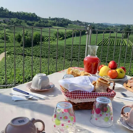 Oda ve Kahvaltı Enoturismo Le Rampe Vittorio Veneto